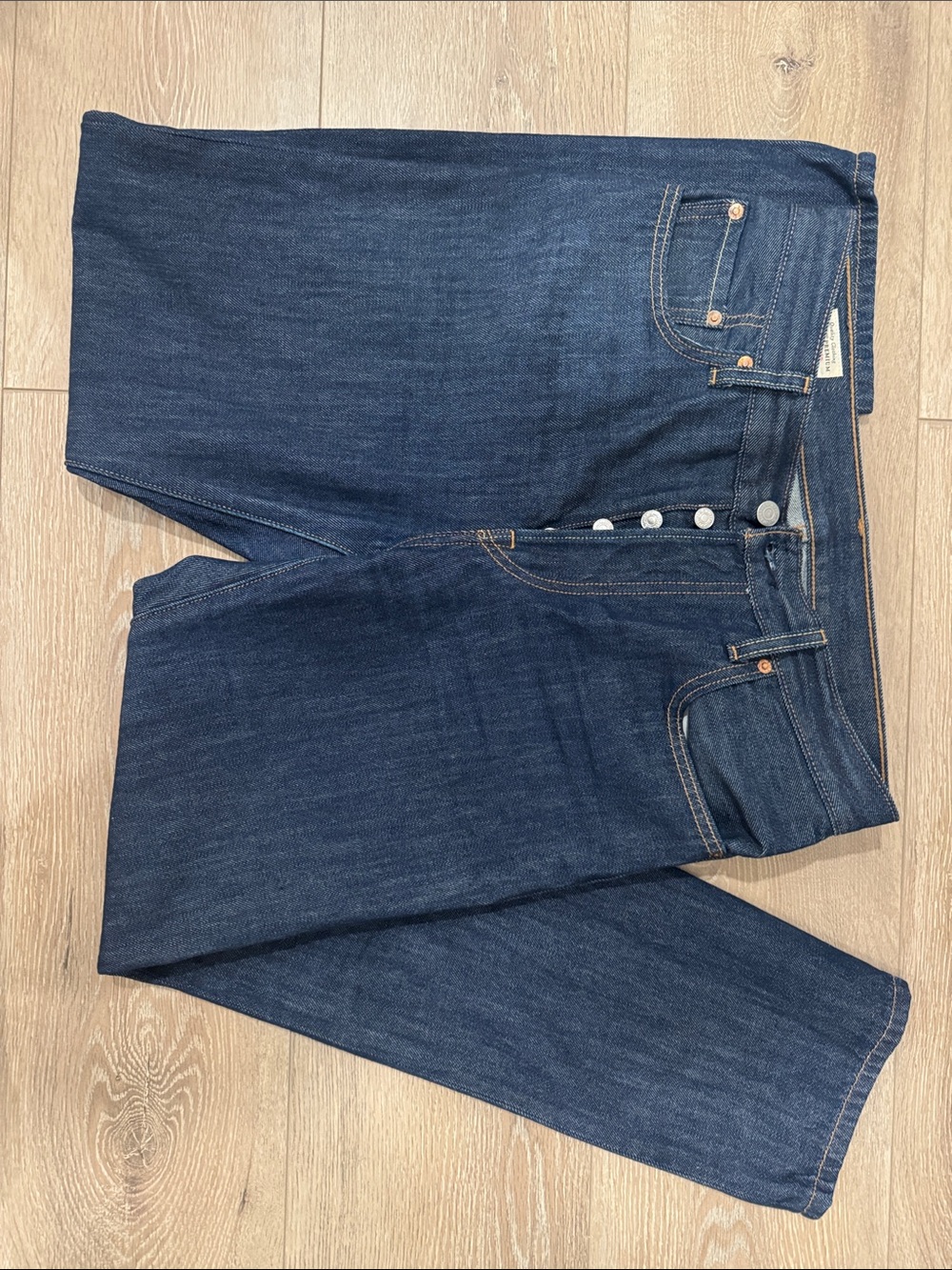 Levi's Women's Dark Indigo 501 Straight Leg Jeans 28x30 - Picture 2 of 5
